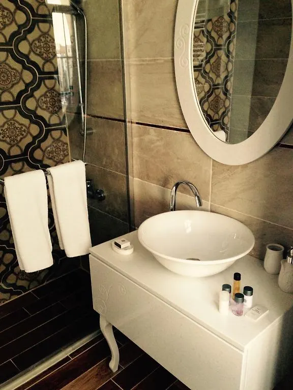 Corner Suites Taksim Istanbul Aparthotel