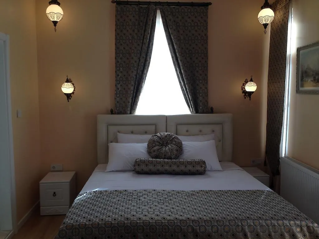 Corner Suites Taksim Istanbul Aparthotel