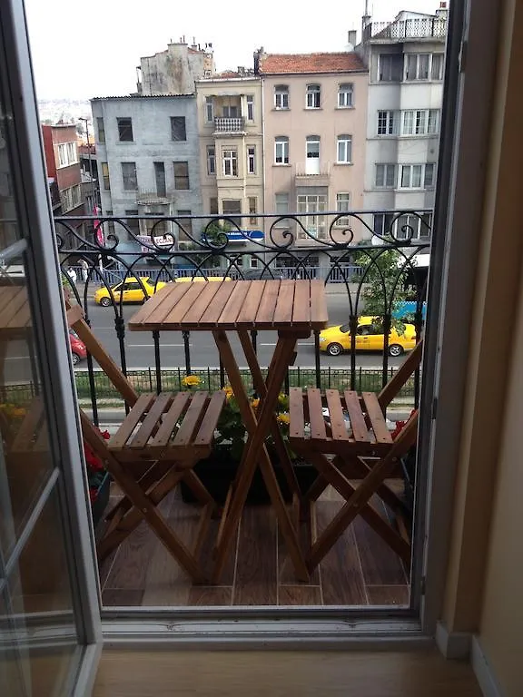 Corner Suites Taksim Isztambul Apartmanhotel